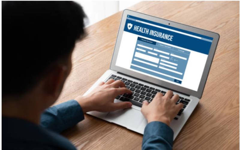 Comprehensive Guide to Employee Health Insurance in Singapore: Benefits & Options